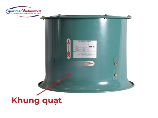 Thân vỏ tôn CT3 1,2–1,5mm, sơn tĩnh điện, bảo vệ motor và cánh quạt, tối ưu hóa luồng khí