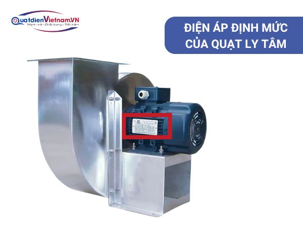 Lắp đặt điện áp tương ứng với điện áp định mức ghi trên quạt