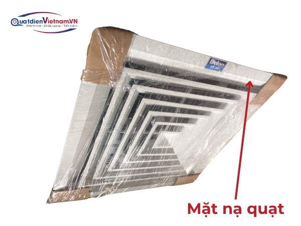 Mặt nạ trang trí 600×600 mm, màu trắng, thiết kế lưới thoáng khí