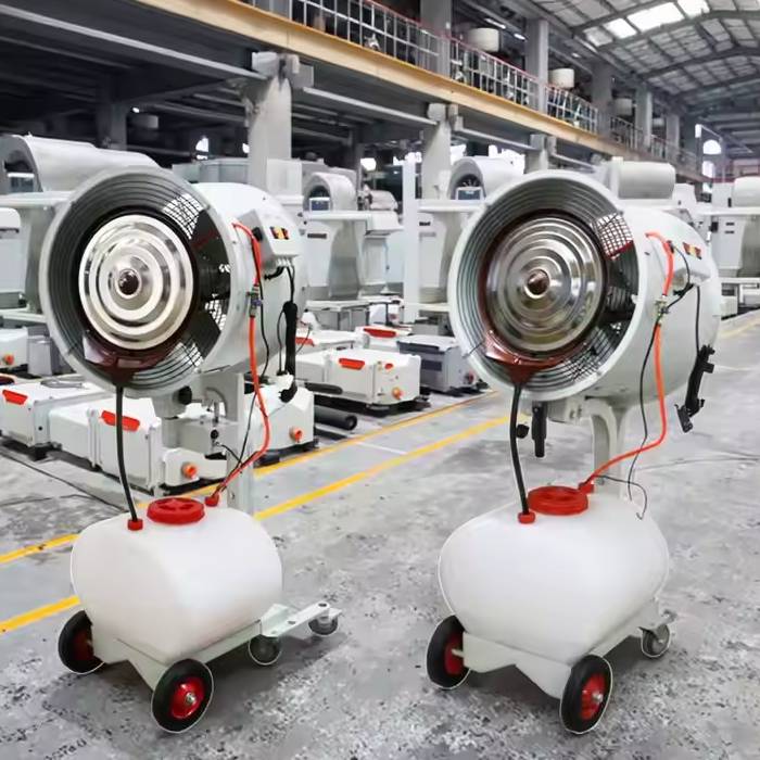 quat phun suong cho nha may cong nghiep